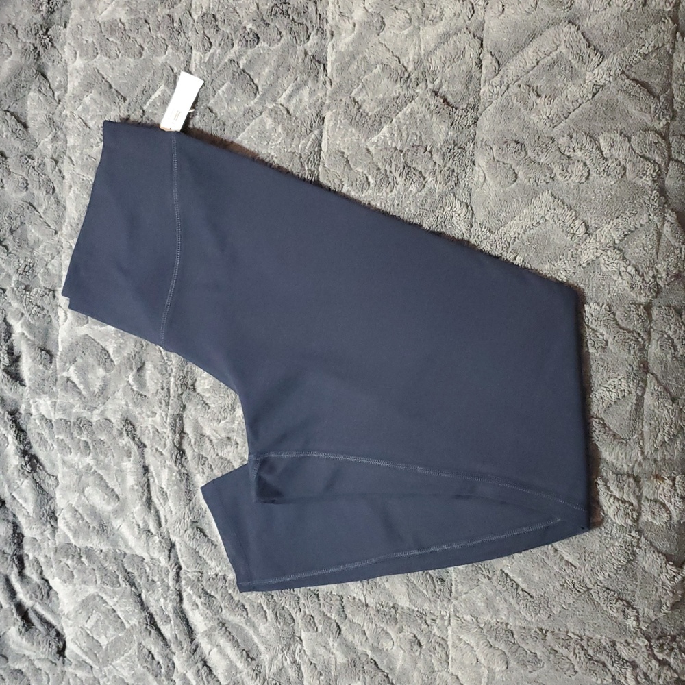 #56 - Active Extra High Rise Navy Leggings